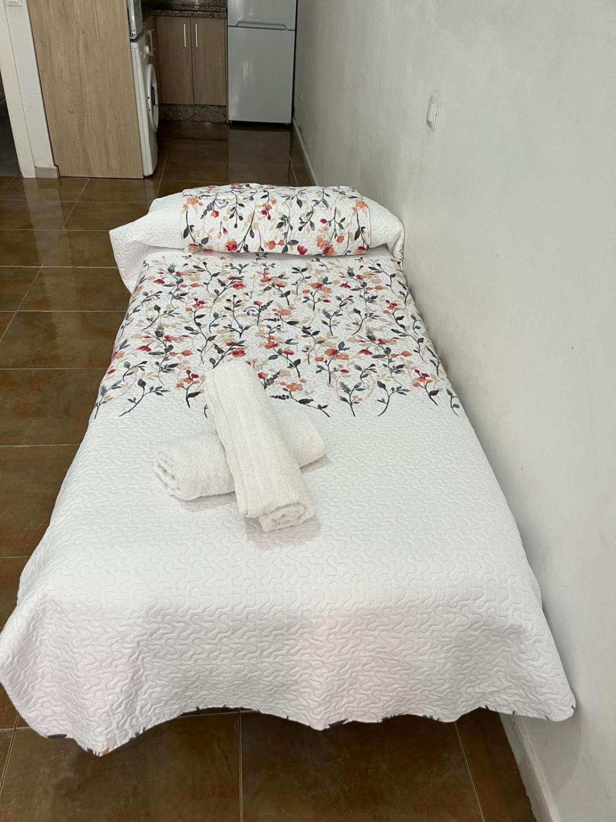Becquer 2 Apartment Malaga Exterior photo